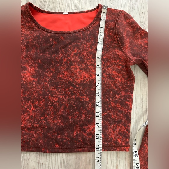 Lululemon Long Sleeve Top - Picture 6 of 9